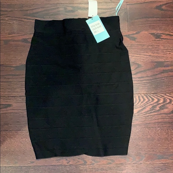 Brand new La cite pencil skirt - Picture 1 of 6
